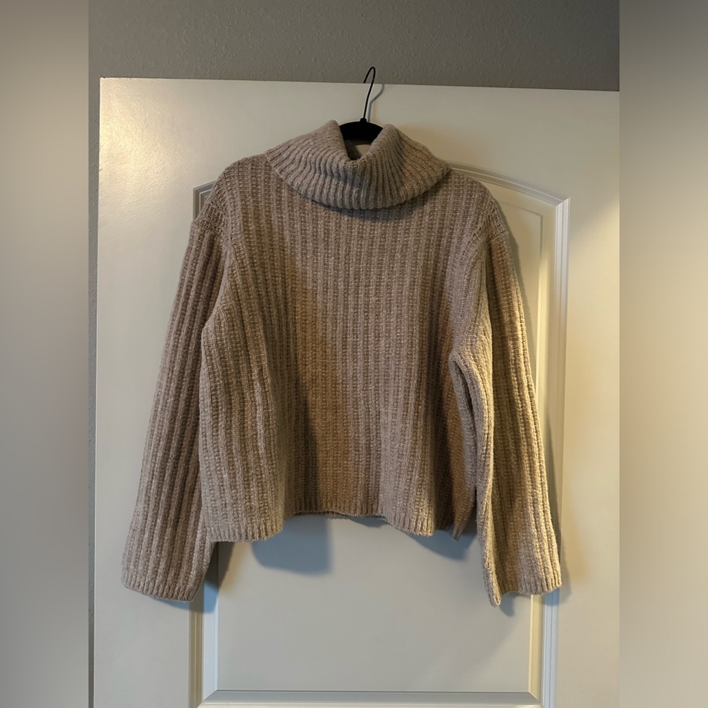 Cropped turtleneck sweater